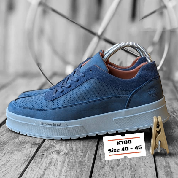 TIMBERLAND LOW-CUT SNEAKERS