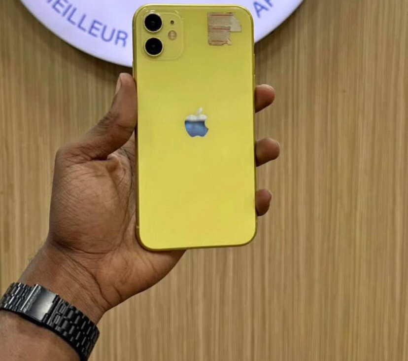 iPhone 11 Jaune Débloqué