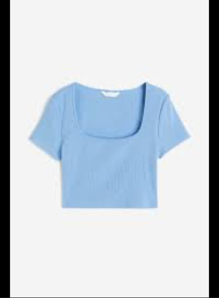 Haut court bleu femme élégant