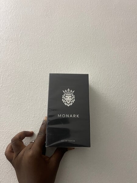 Parfum Monark Élégant