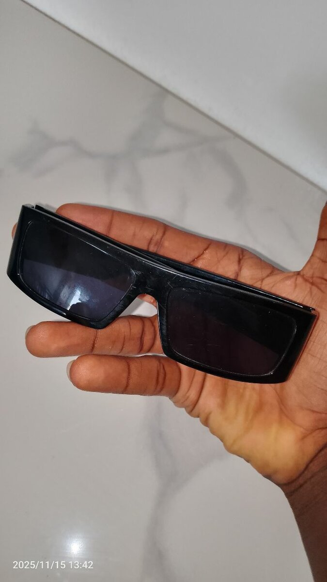 Lunettes de soleil tendance unisexes