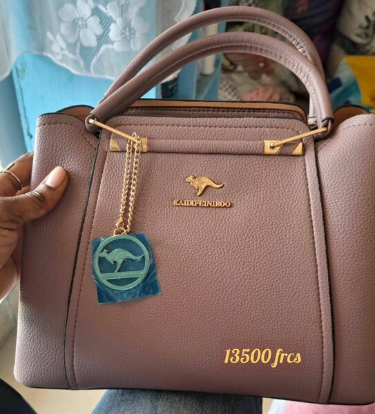 Sac à main élégant femme