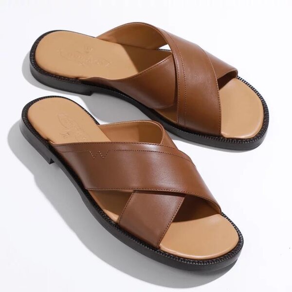 Sandales en cuir croisé luxe