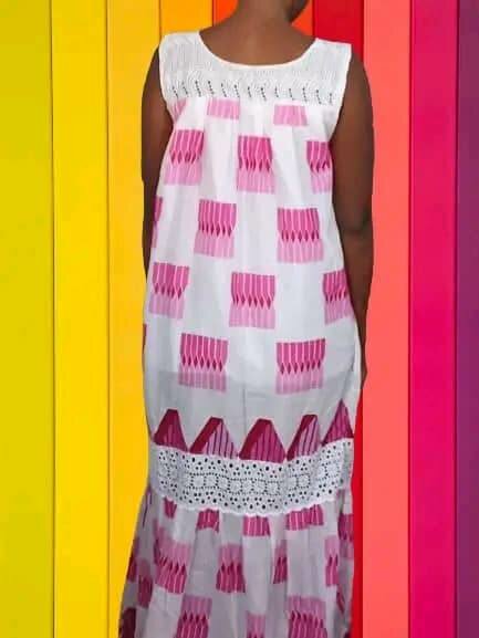 Belle robe avec foulard