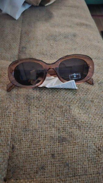 Lunettes de soleil élégantes