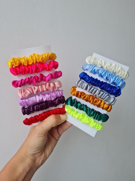 Élastiques à cheveux colorés
