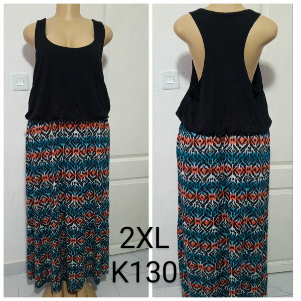 Women's long dress, Black top and bottom with print, size 2XL