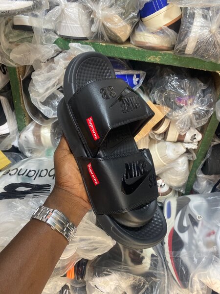 SANDAL NIKE ORIGINAL