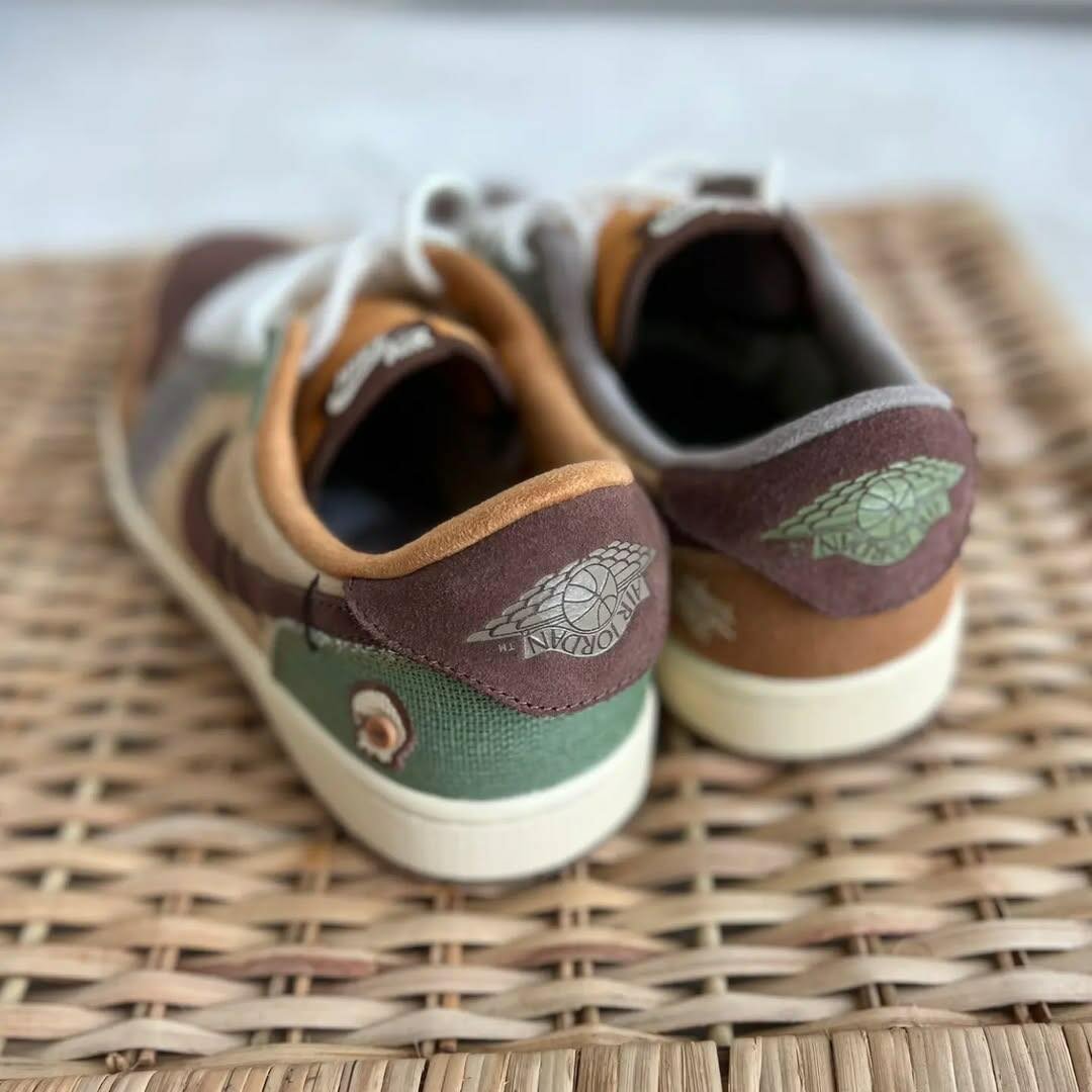 JORDAN 1 RETRO OG ZWV