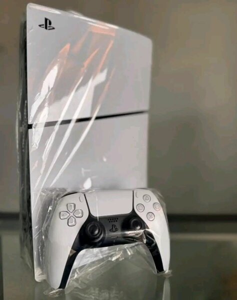 Console PS5 Pro avec Manette