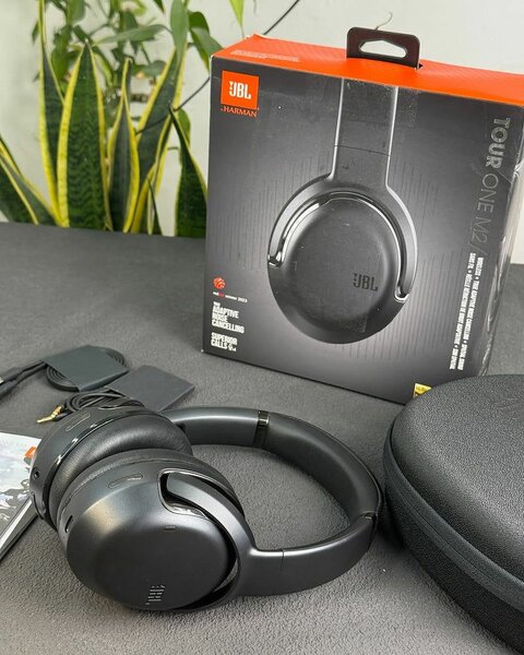 JBL Tour One M2 Casque