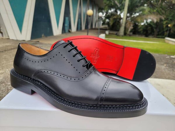 Chaussures habillées en cuir pour hommes