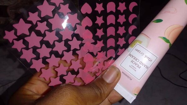 Crème pour mains + 2 patch