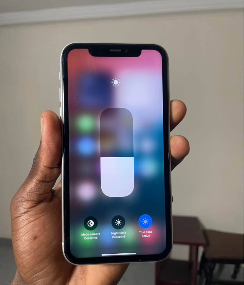 iPhone 11 Blanc 64 Go