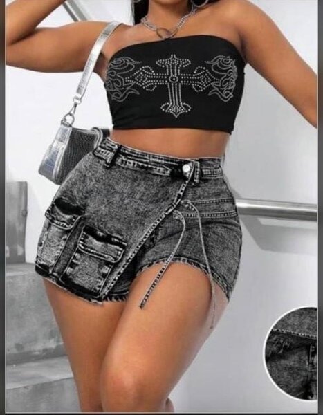 Mini-jupe en denim tendance