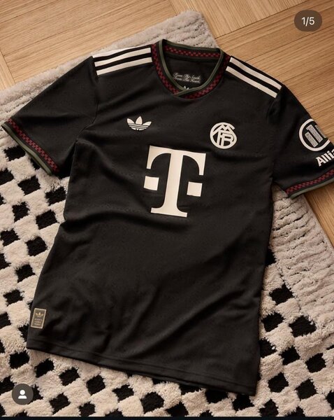 Maillot de Football Noir Adidas