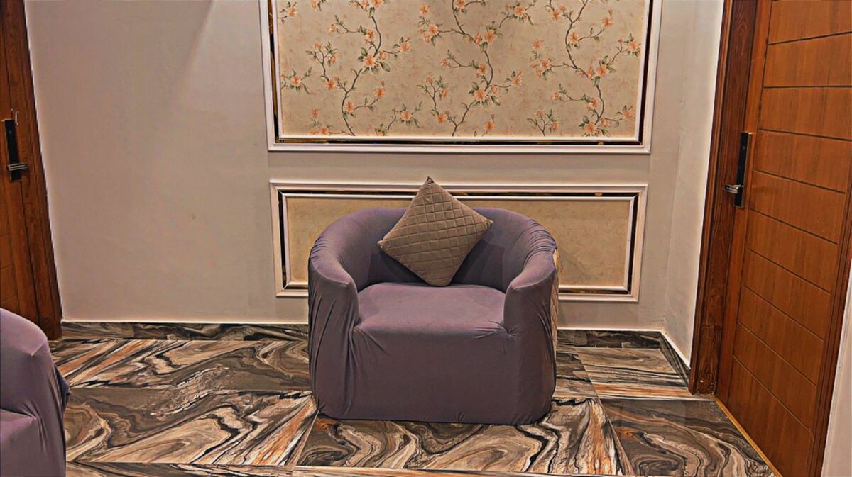 Sofa Cover in Jarcy Flexible Stuff