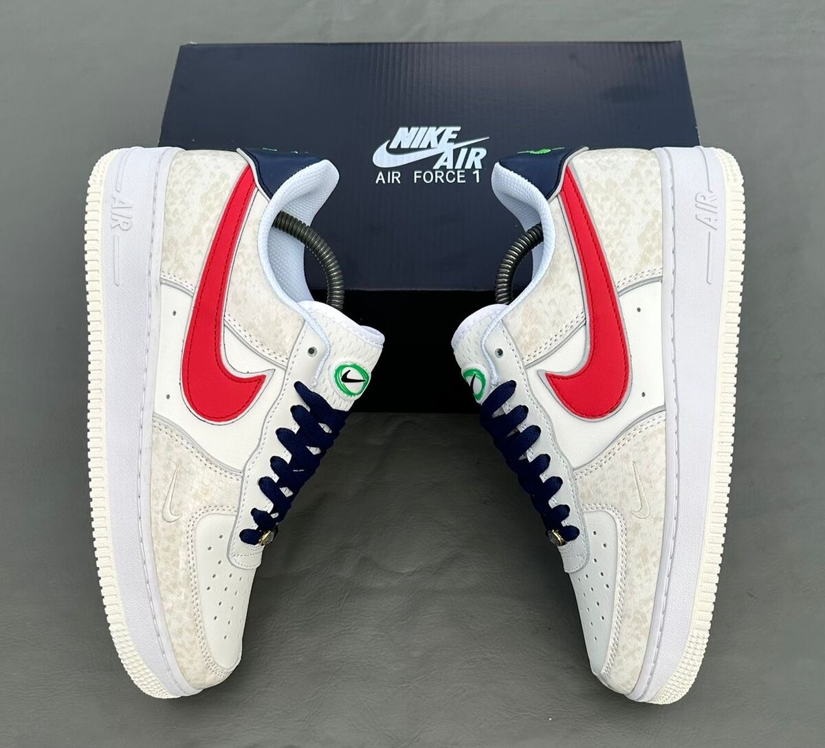 Nike Air Force 1 Sneakers