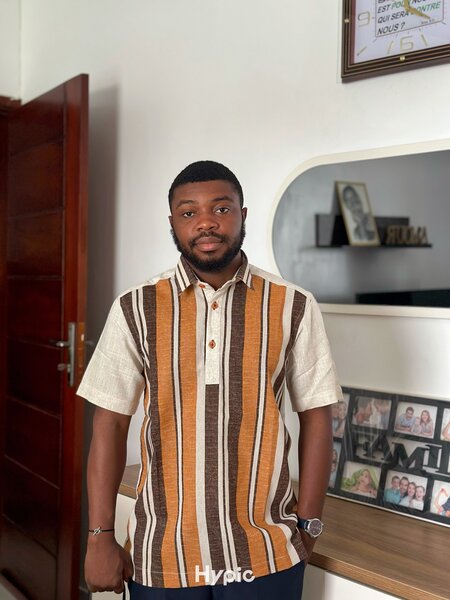 Chemise à rayures élégante