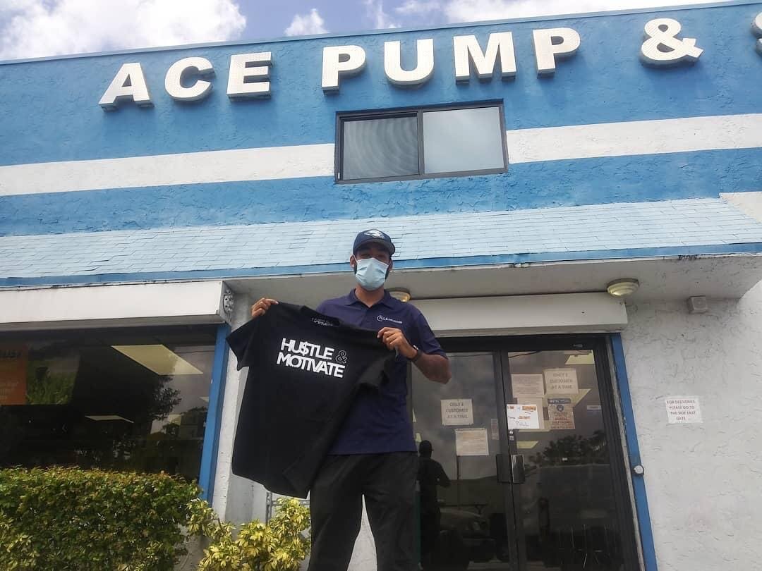 Hustle and motivate t-shirts k140