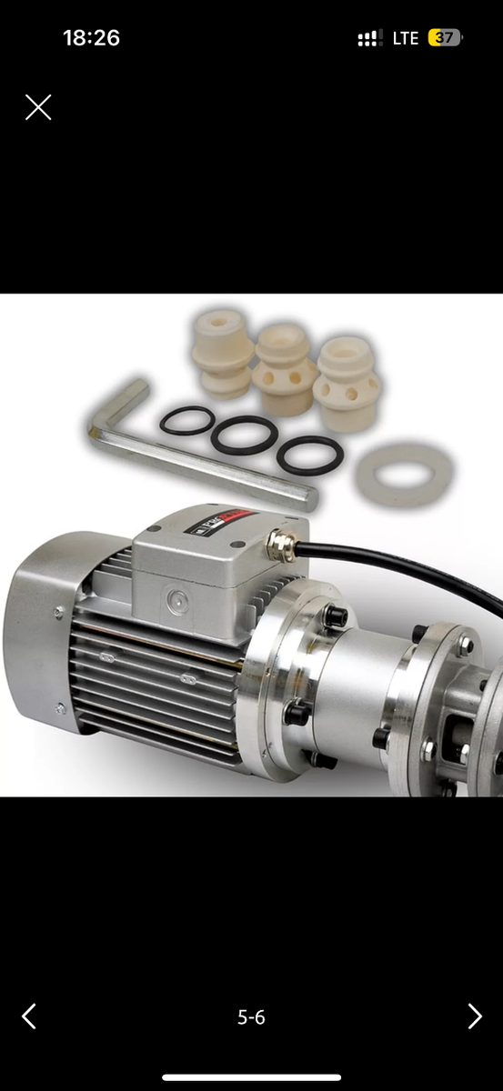 Шпаклевочный аппарат шнековый