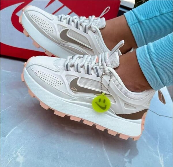 Baskets tendance femme légères