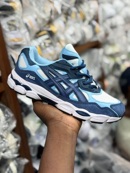 Baskets sport hommes et femmes