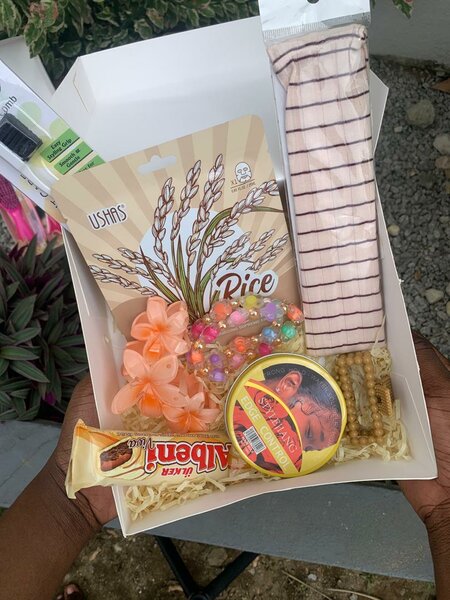 Coffret Cadeau Beauté et Snacks