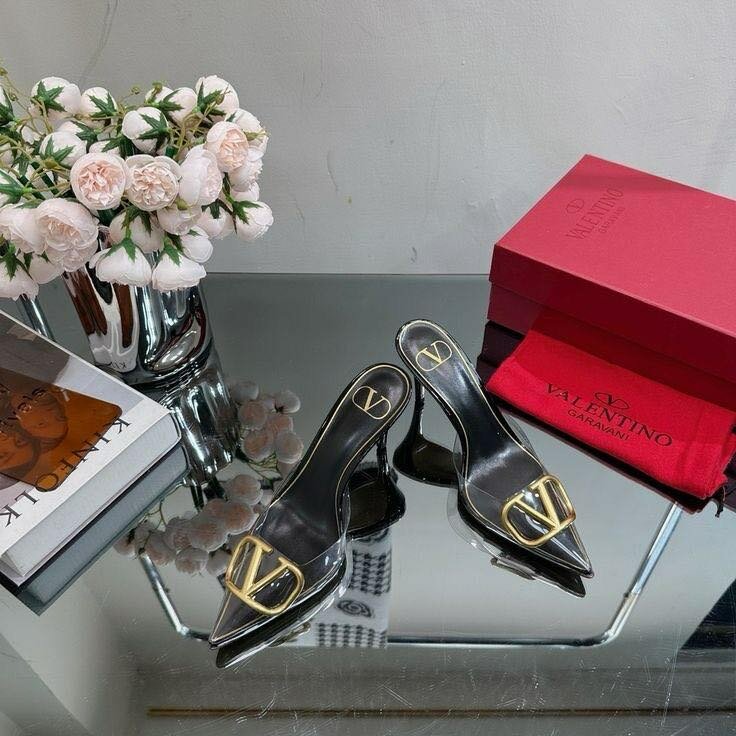 Valentino heel