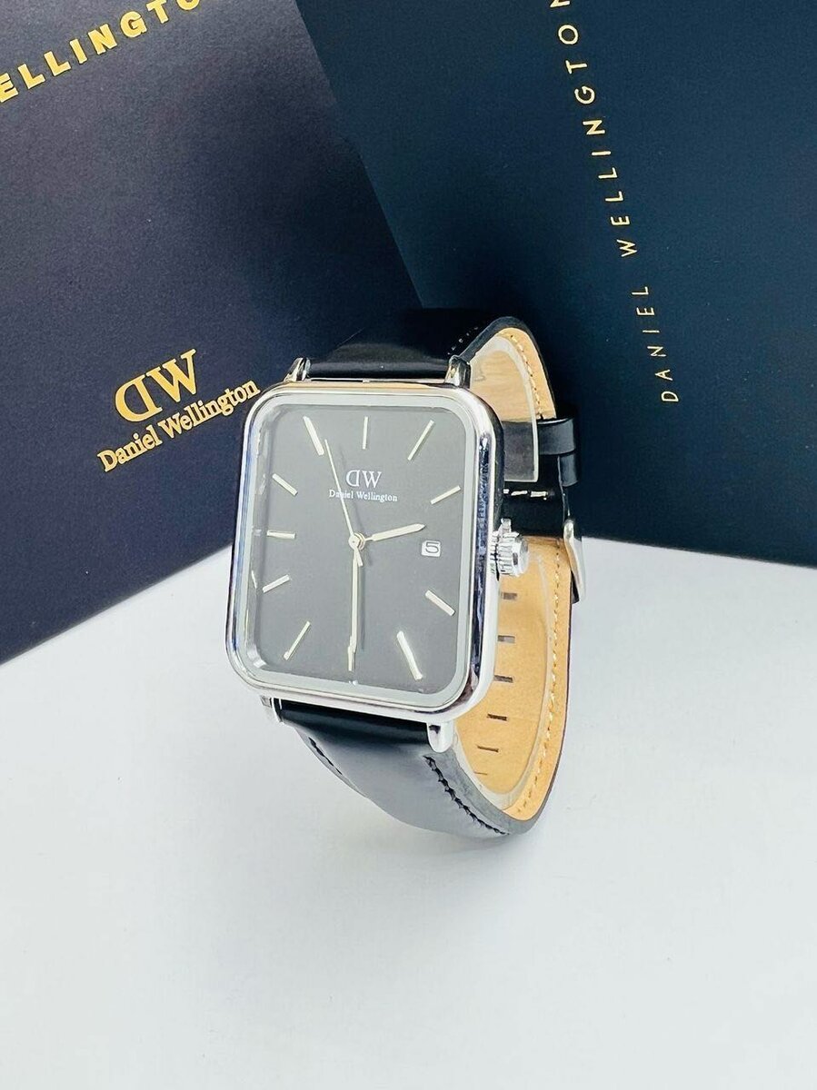 Belle montre avec coffret