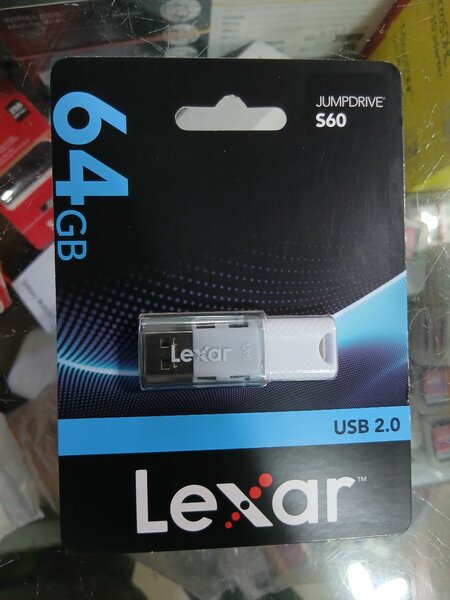 Clé USB Lexar 64 Go USB 2.0