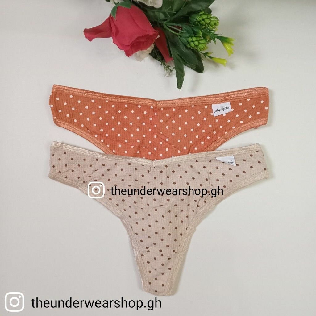Cotton thong panties