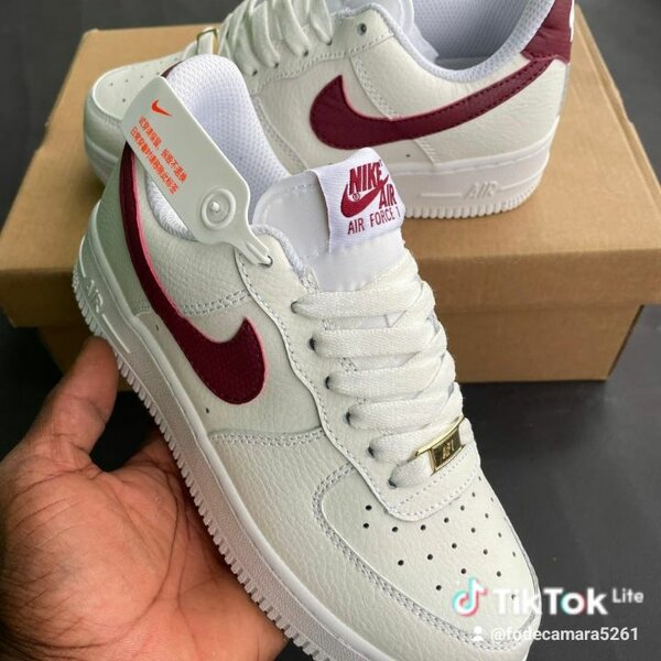 Baskets Nike Air Force 1