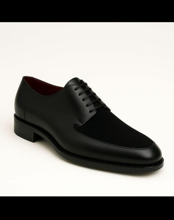 Chaussures habillées en cuir noir