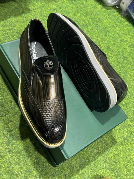 Chaussures élégantes en cuir hommes