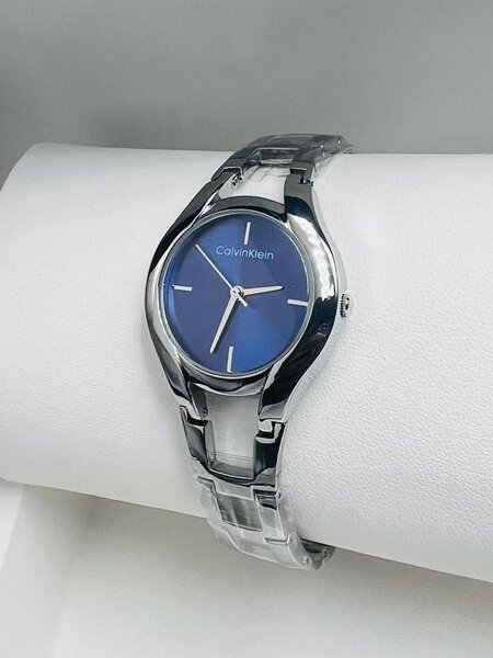 Montre élégante Calvin Klein