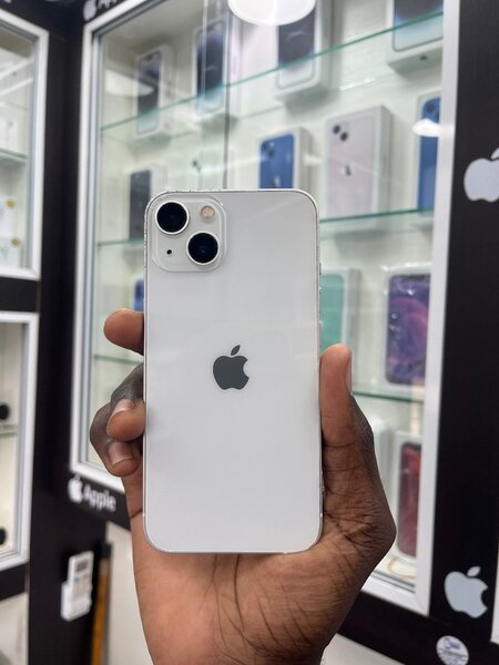 iPhone 13 simple 128Go