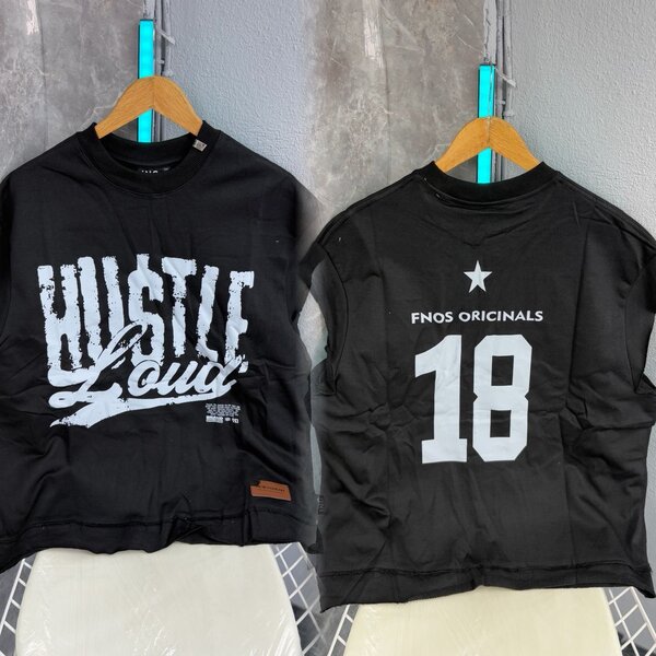 T-shirt graphique "Hustle Loud"