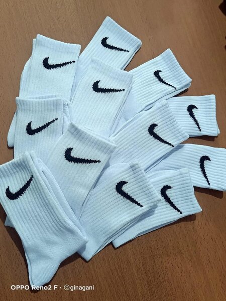 Chaussettes sport blanches