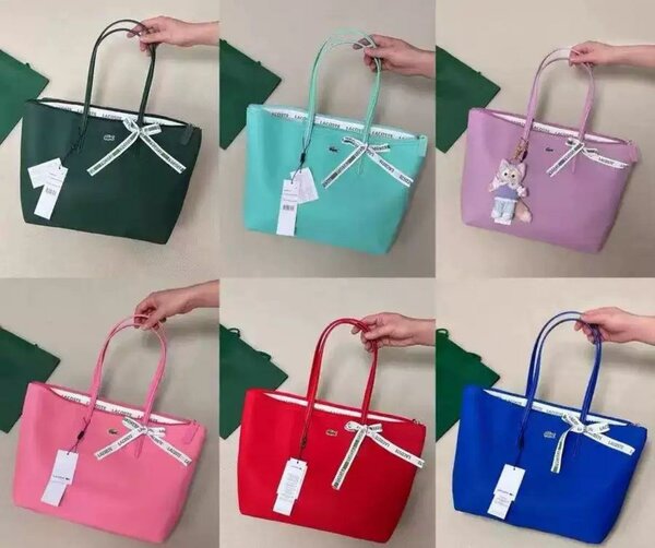 Sac Lacoste mini format