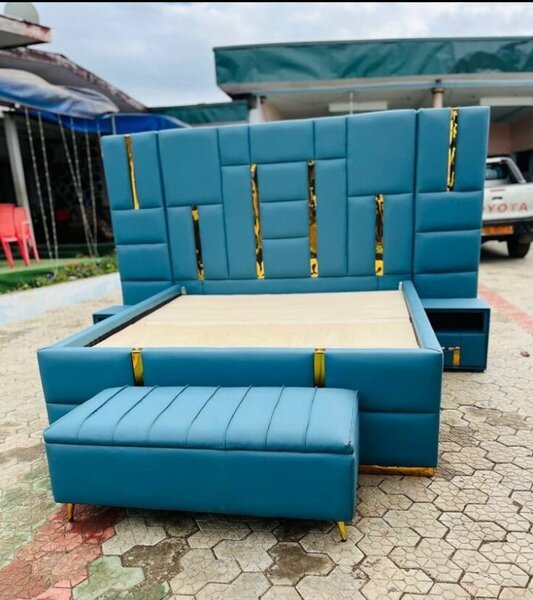 Lit double capitonné moderne