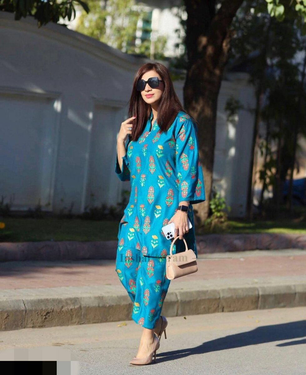 Ramzan sale sale 2 pcs women's Stitched suit