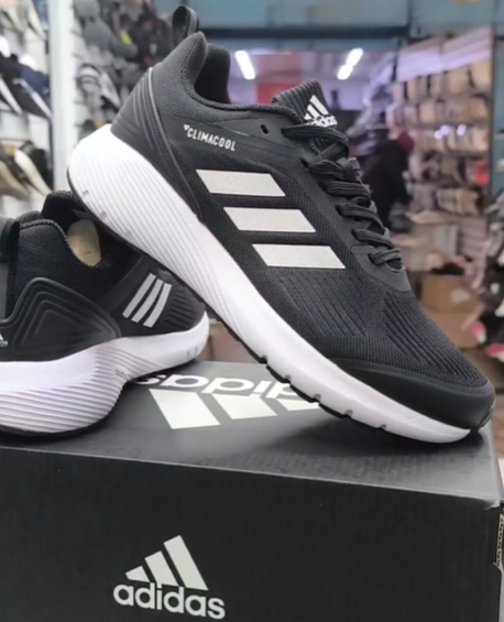 Мужские кроссовки Adidas