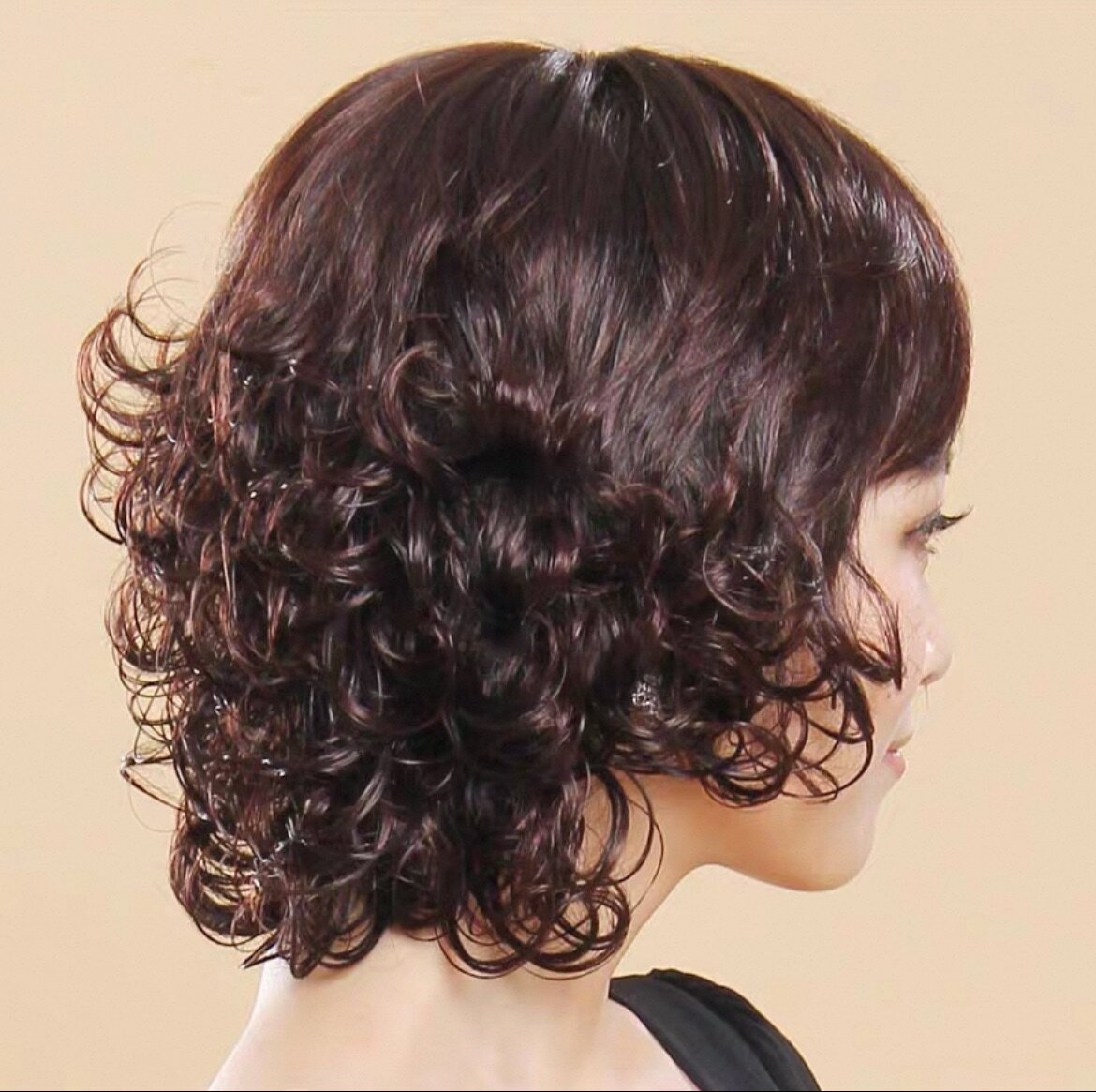 Женский парик, короткий