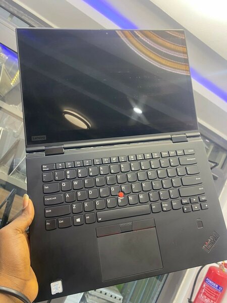 Lenovo Thinkpad X1 Carbon