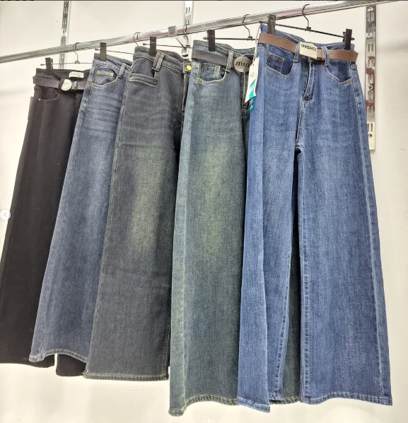 джинсы женские