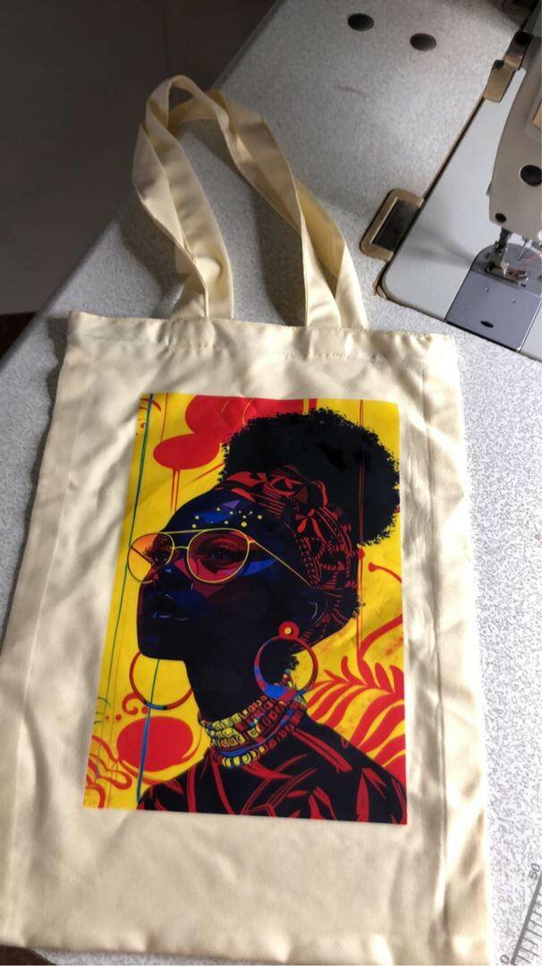 Tote bag