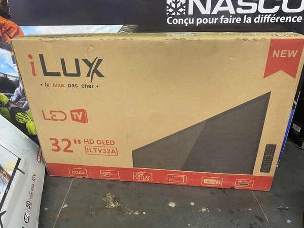 Téléviseur LED 32" HD iLUX