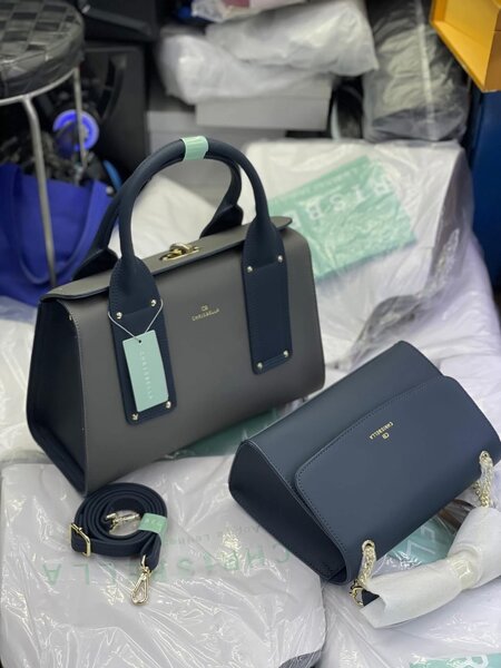 Sac à main élégant cuir