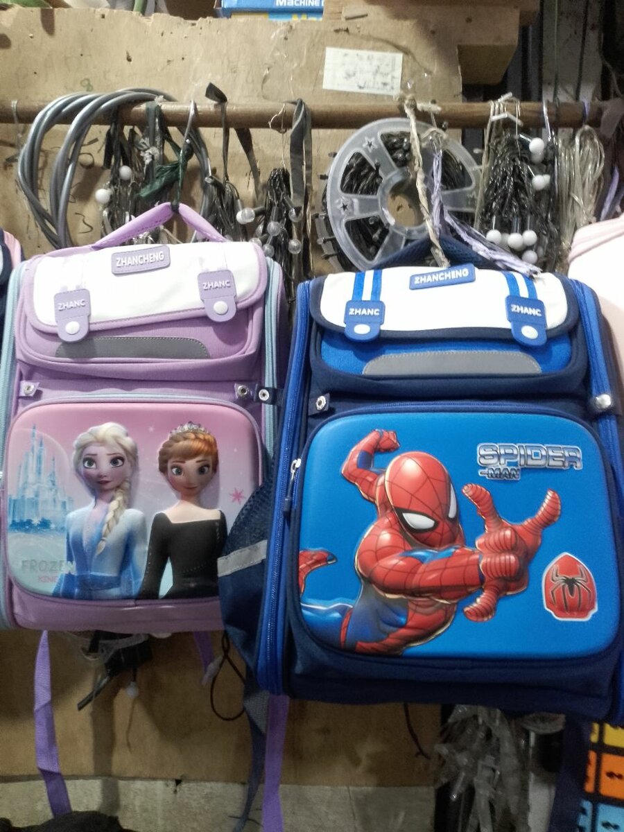 Sacs à dos enfants héros